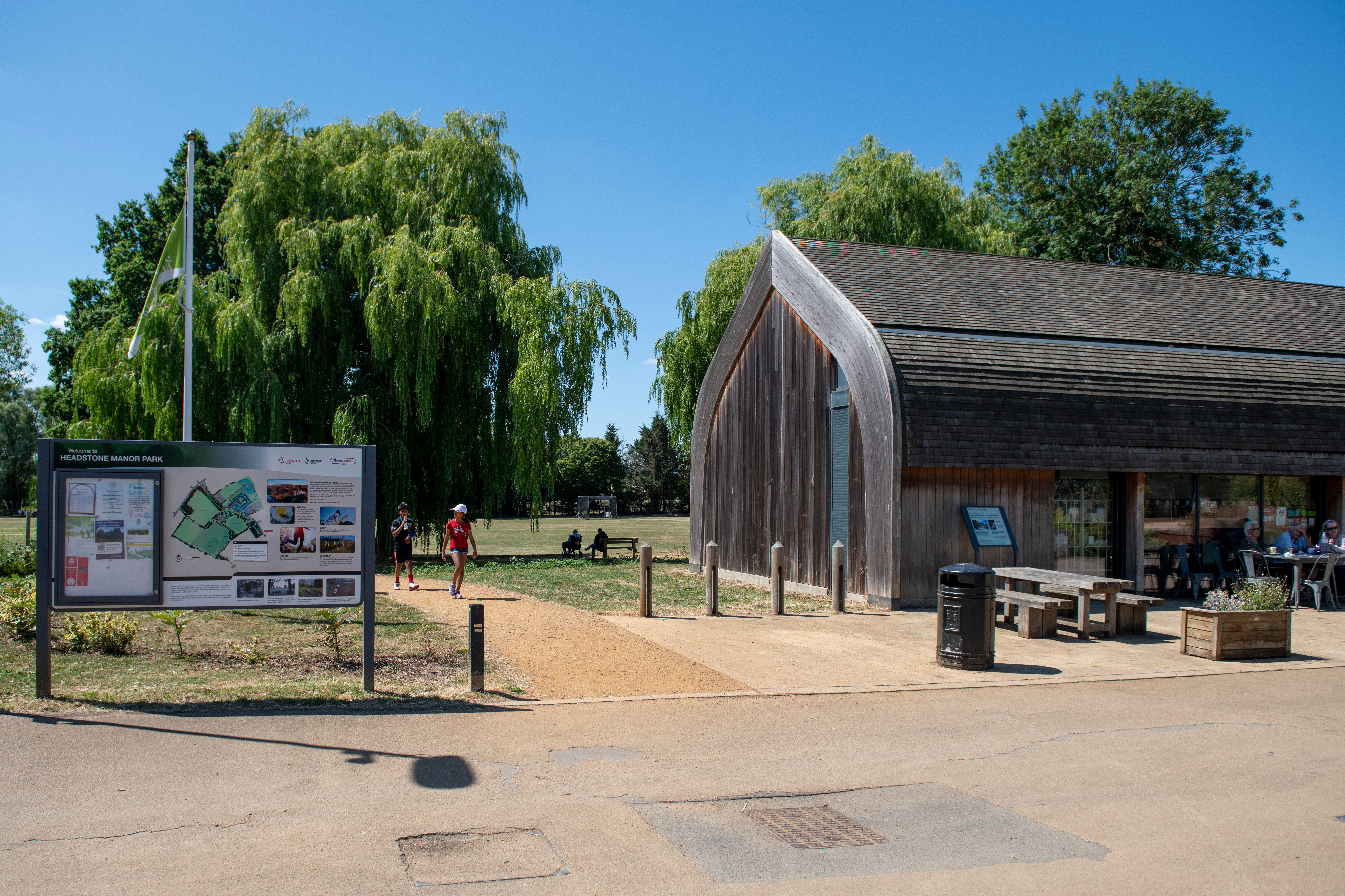 Headstone manor museum