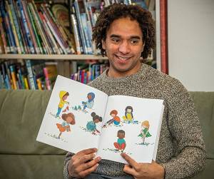 Image showing Joseph Coelho, Children's Laureate,  during a visit to Stanmore Library