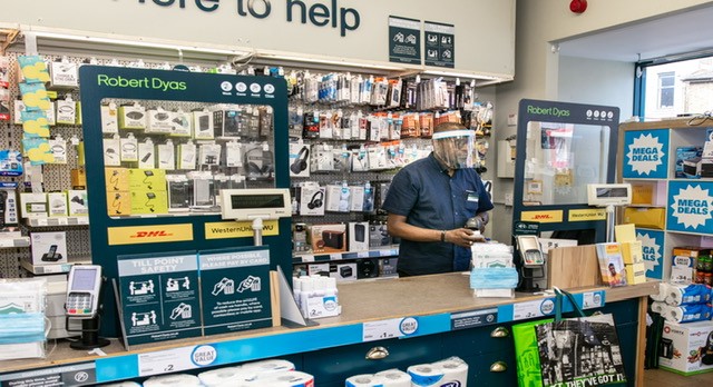 Robert dyas in harrow open with covid safety measures in place
